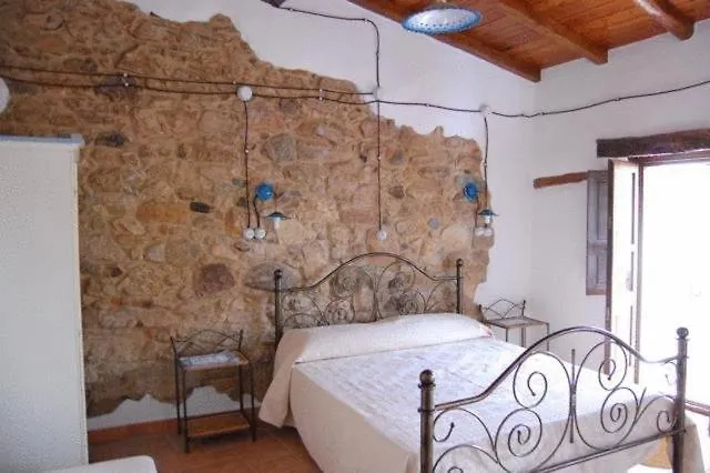 Su Caramu Guest House Gavoi